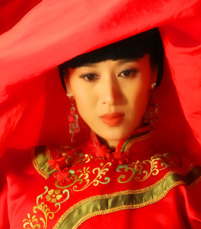 "扈三娘"郑爽,因同名被骂苦不言衷,57岁未婚背后故事惹人泪目_腾讯