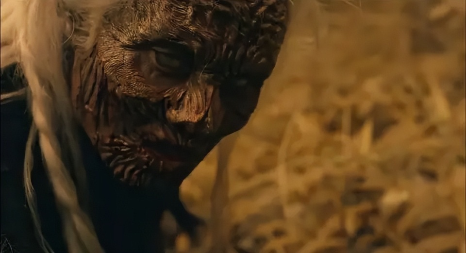 再有我还要很严肃的告知,书迷和剧迷之所以迷恋《盗墓笔记》系列,除了