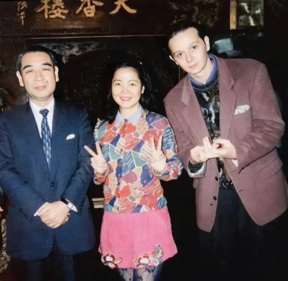 邓丽君的死与法国男友保罗有关?邓丽君管家回应了