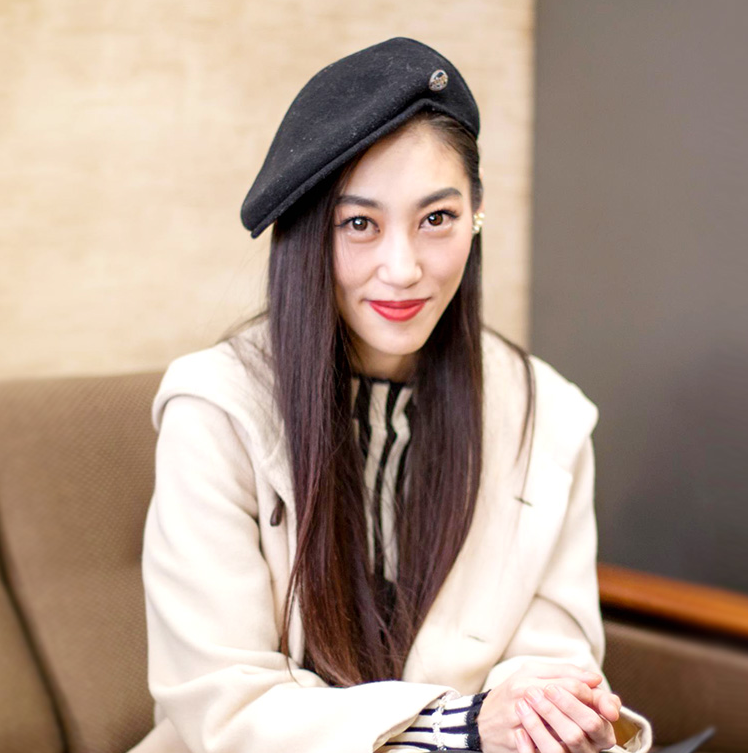 姐姐表演时的范,还真有点羽生的风采.