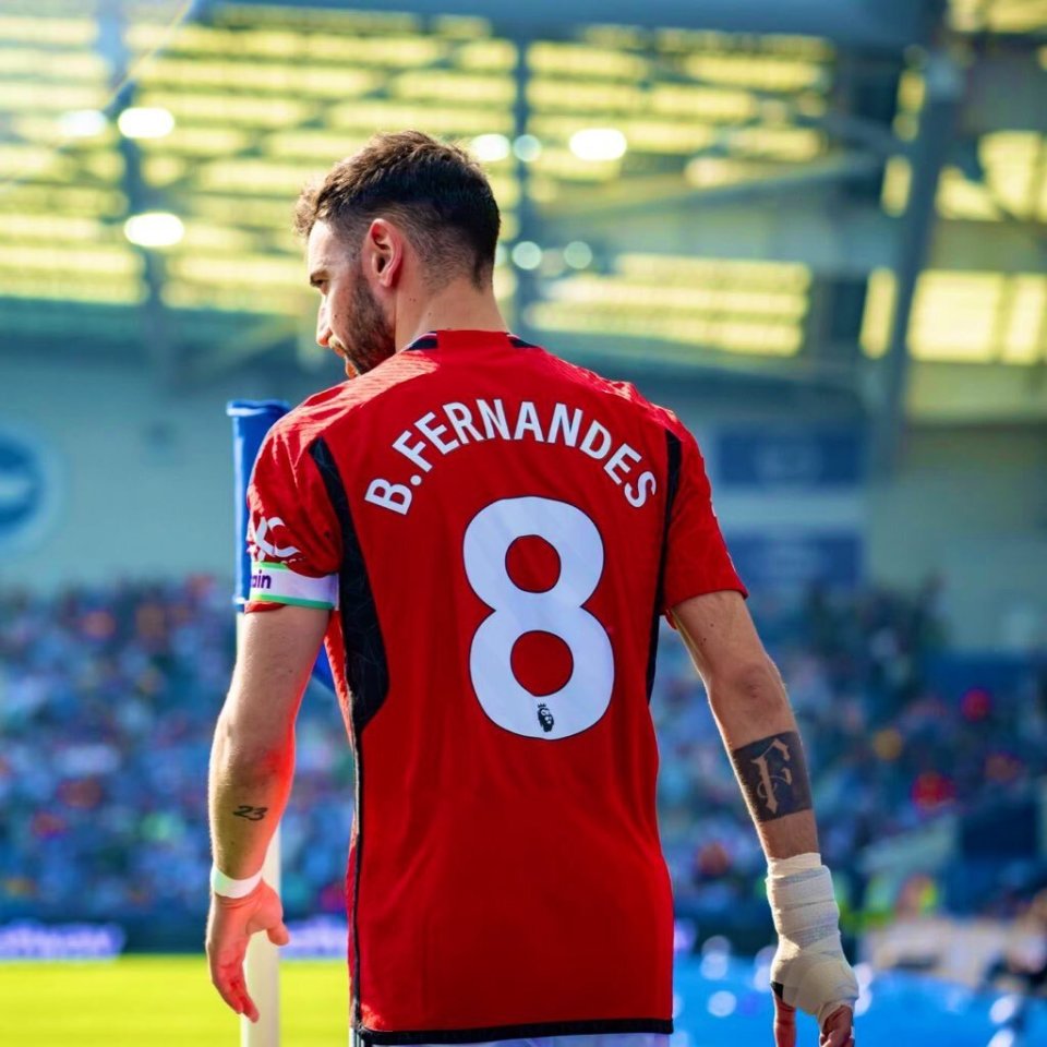 目标续约涨薪!曝拜仁无意签曼联队长,b费要求薪资对标拉什福德_腾讯新