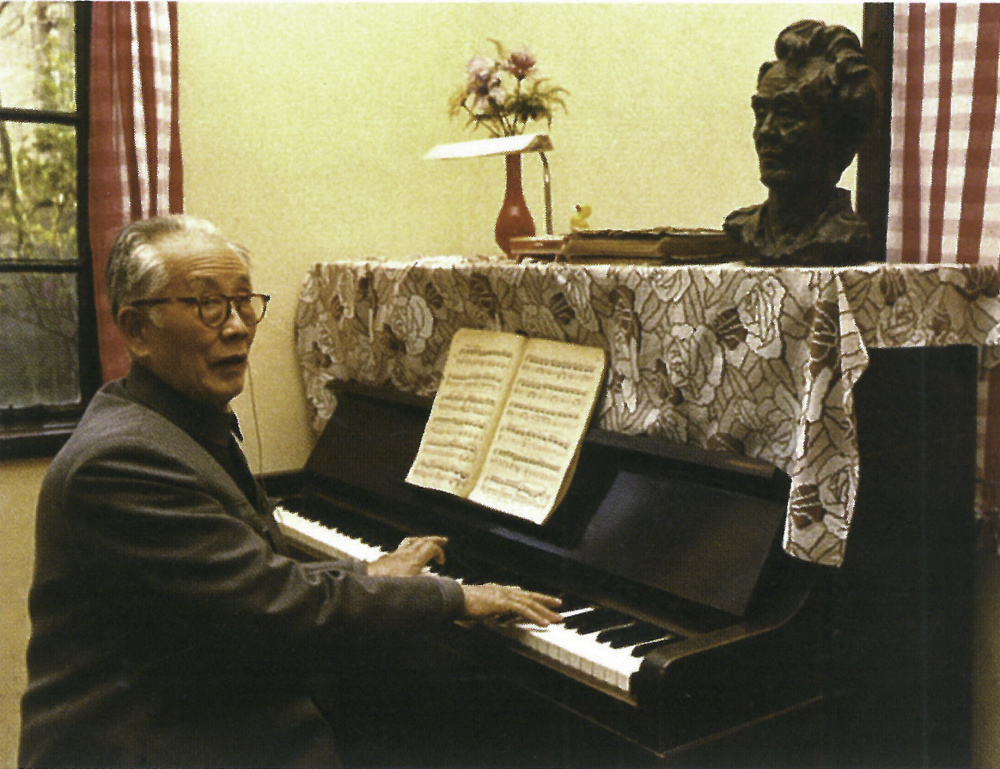 贺绿汀出道即巅峰,从《牧童短笛》到《游击队歌》,天下谁人不识君!