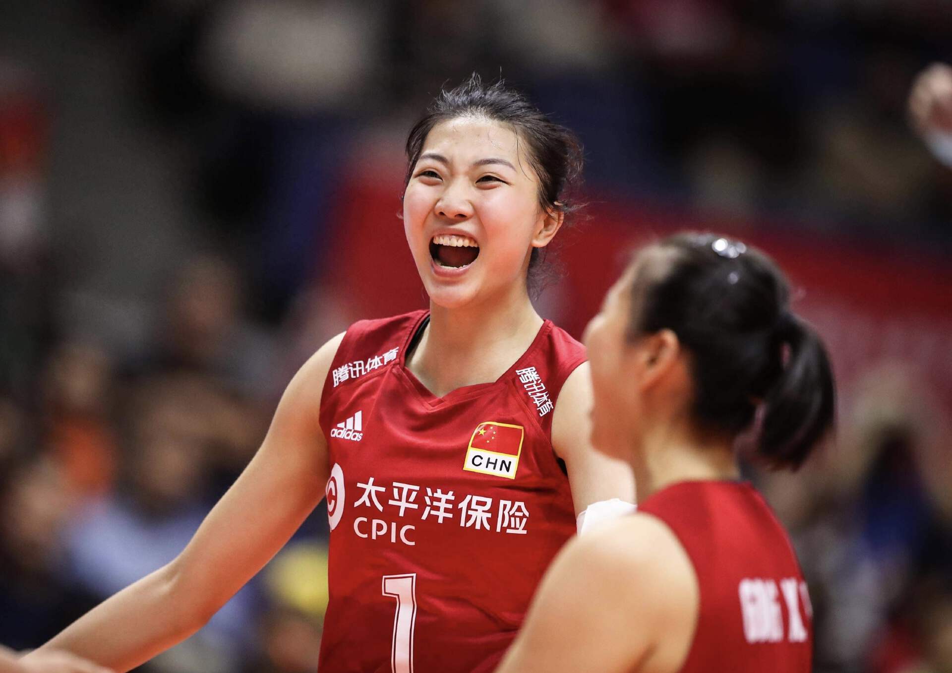 江湖再無“小蘋果”？中國女排奧運冠軍新身份引熱議，球迷很不舍 - 