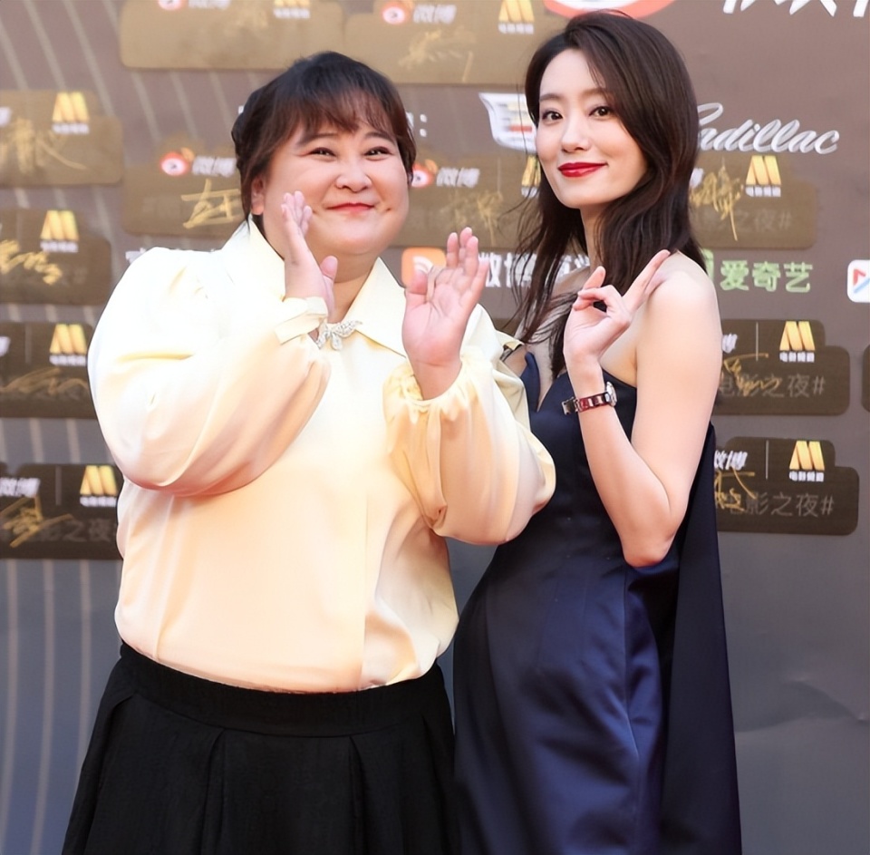 41岁贾玲对比38岁张小斐,骨相老去和皮相老去的差距一目了然_腾讯新闻