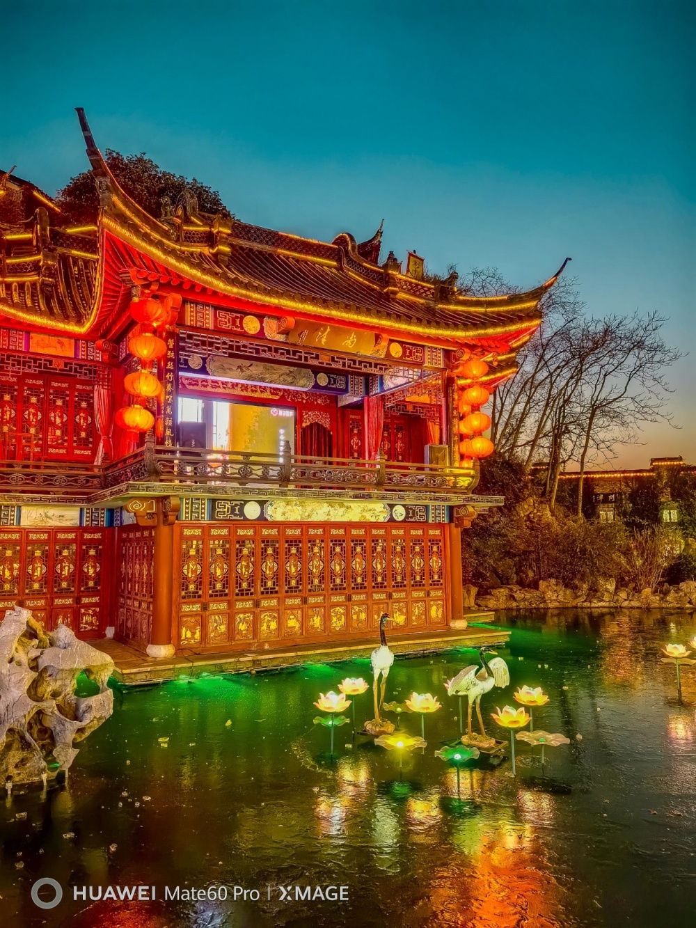 夜游镇江西津渡