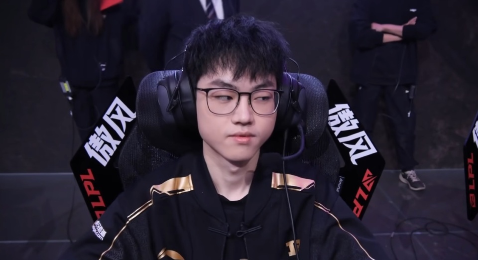 RNG拒绝三连败，LPL第一上单诞生，胜率高达78%，AL终局爆冷告负_腾讯新闻