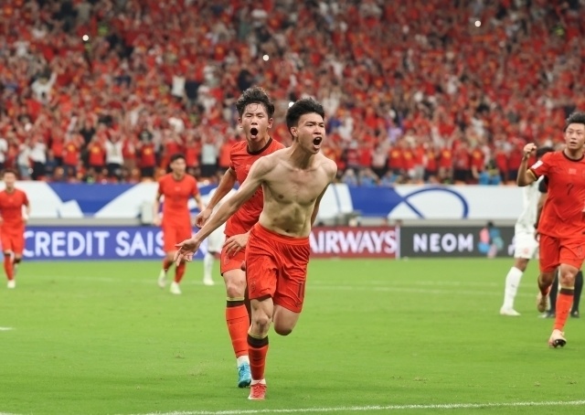 国足明晚决战韩国！韩媒讽中国队沮丧、颤抖：又提一堆输球的理由