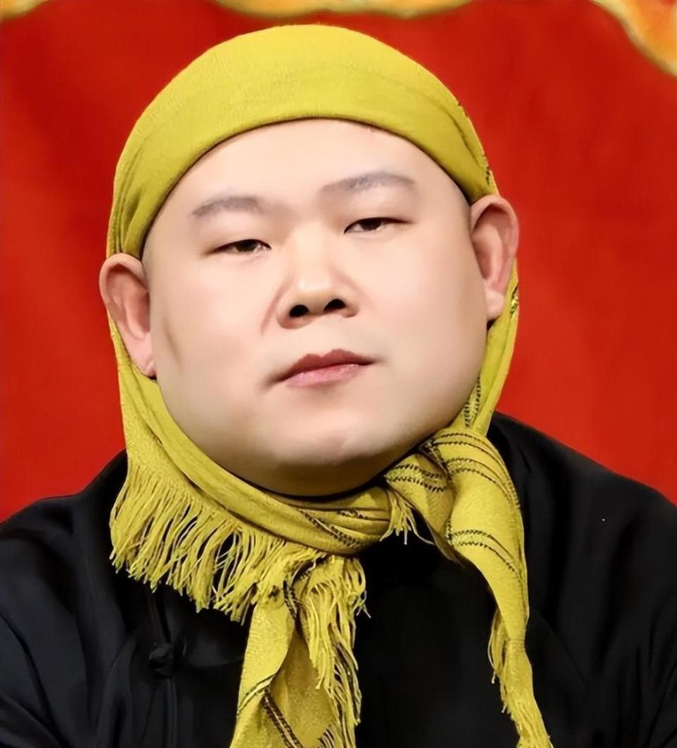 40岁曝光新身份的岳云鹏,现在已经走上了另一条道路