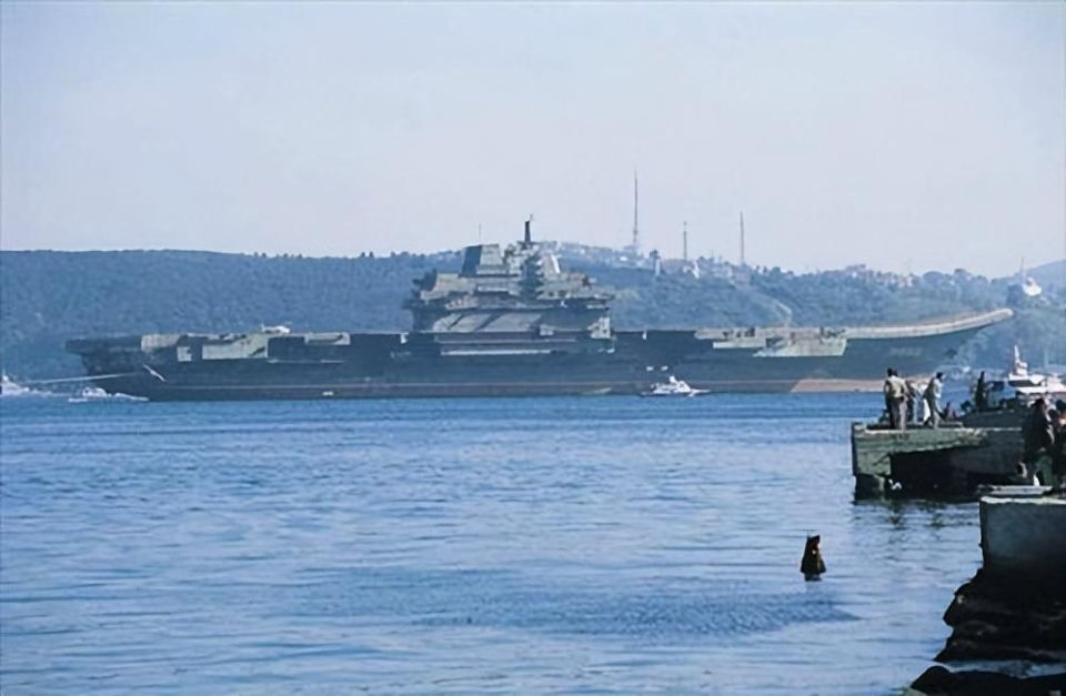 瓦良格号航母 土耳其图片