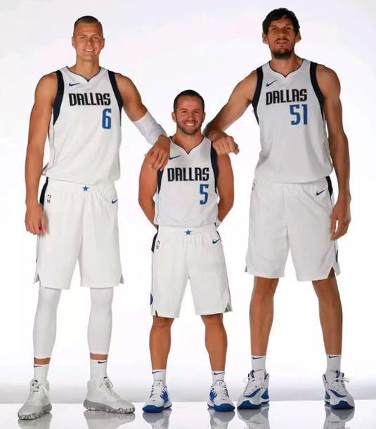 平均身高超过215cm盘点nba历史最高阵容