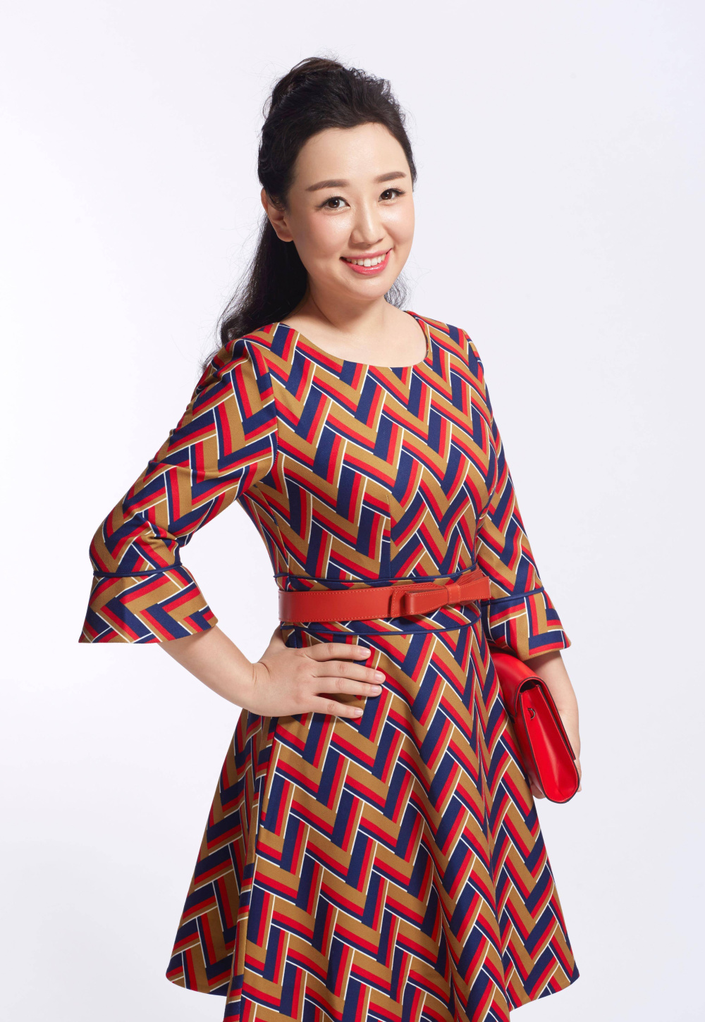 关凌42岁气出心脏病!