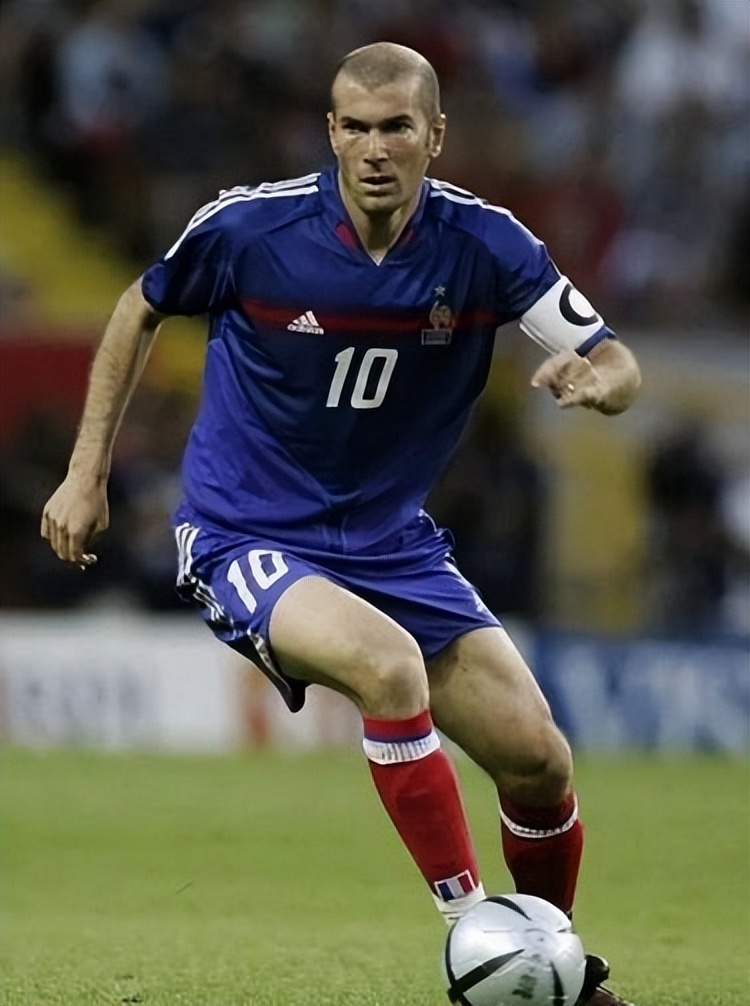 高卢巨匠——齐达内