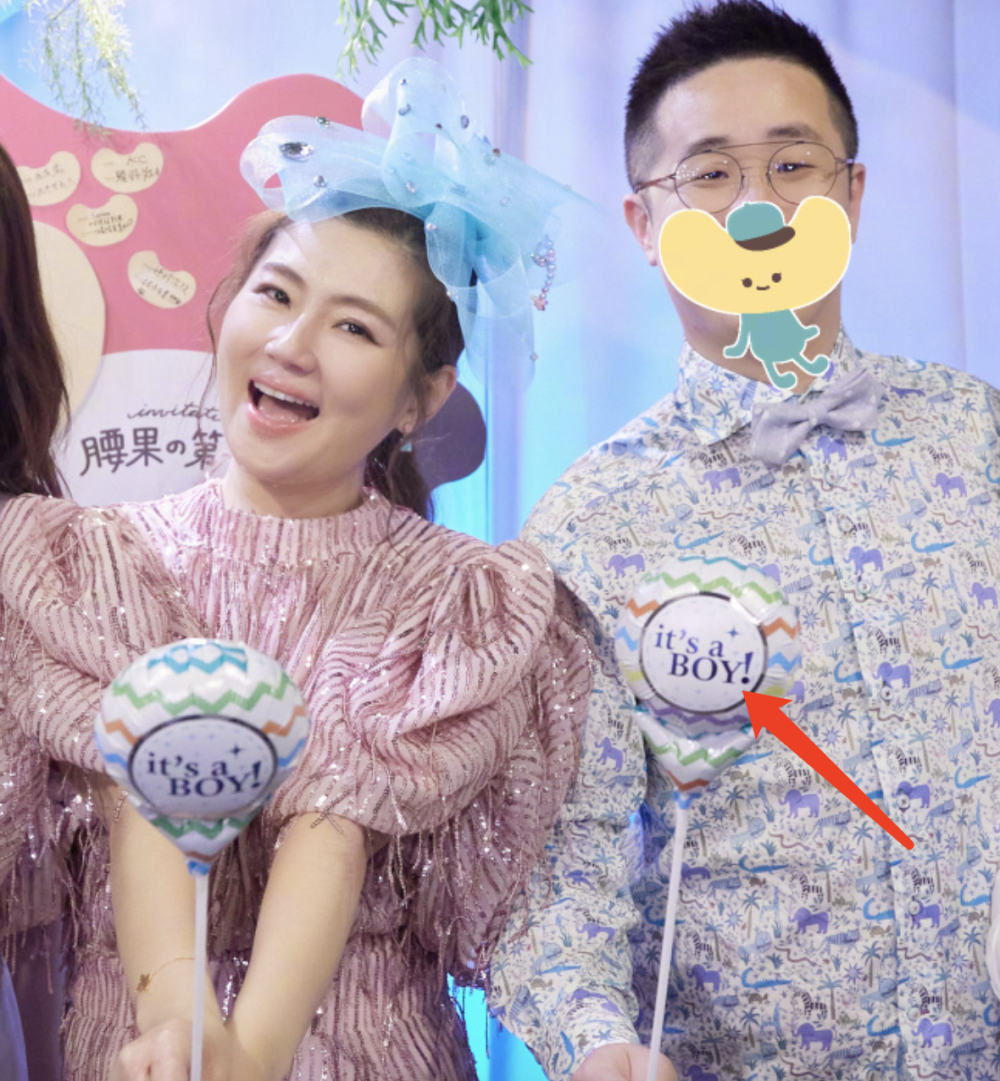 selina晒派对照感恩宝宝是男孩儿,s.h.e齐聚,男友长相喜庆_腾讯新闻