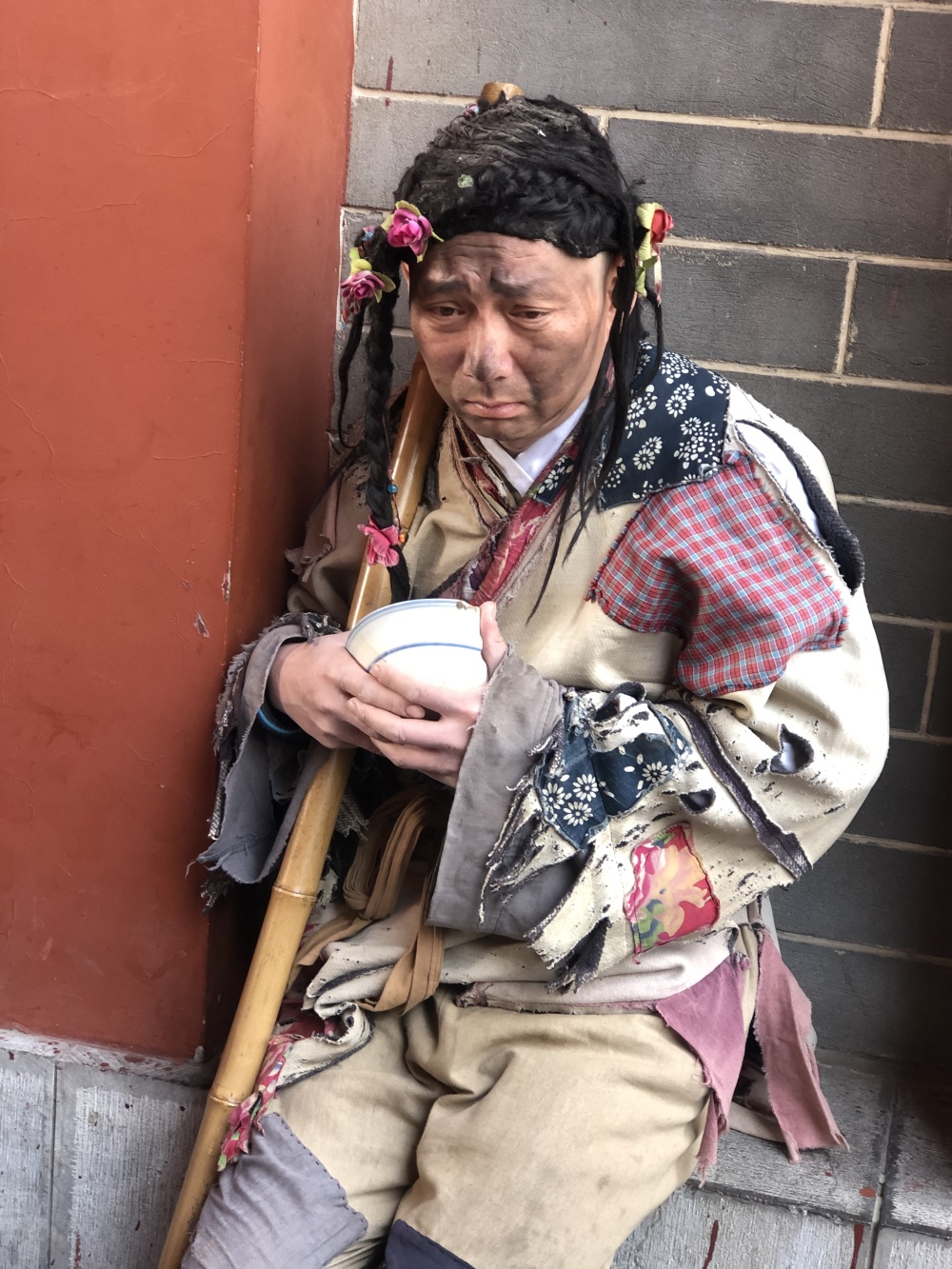 对话清明上河园顶流小乞丐被误认真乞丐很开心平常打扮时髦