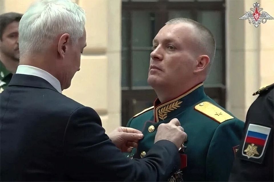 �����ٽ����������ھ�����Ǯ