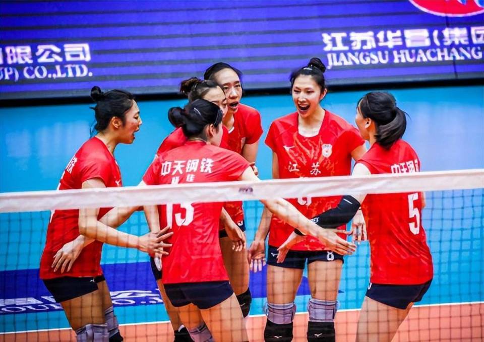 江苏女排剩11人,冠军赛前四目标太谦虚,残阵仍有卫冕实力_腾讯新闻
