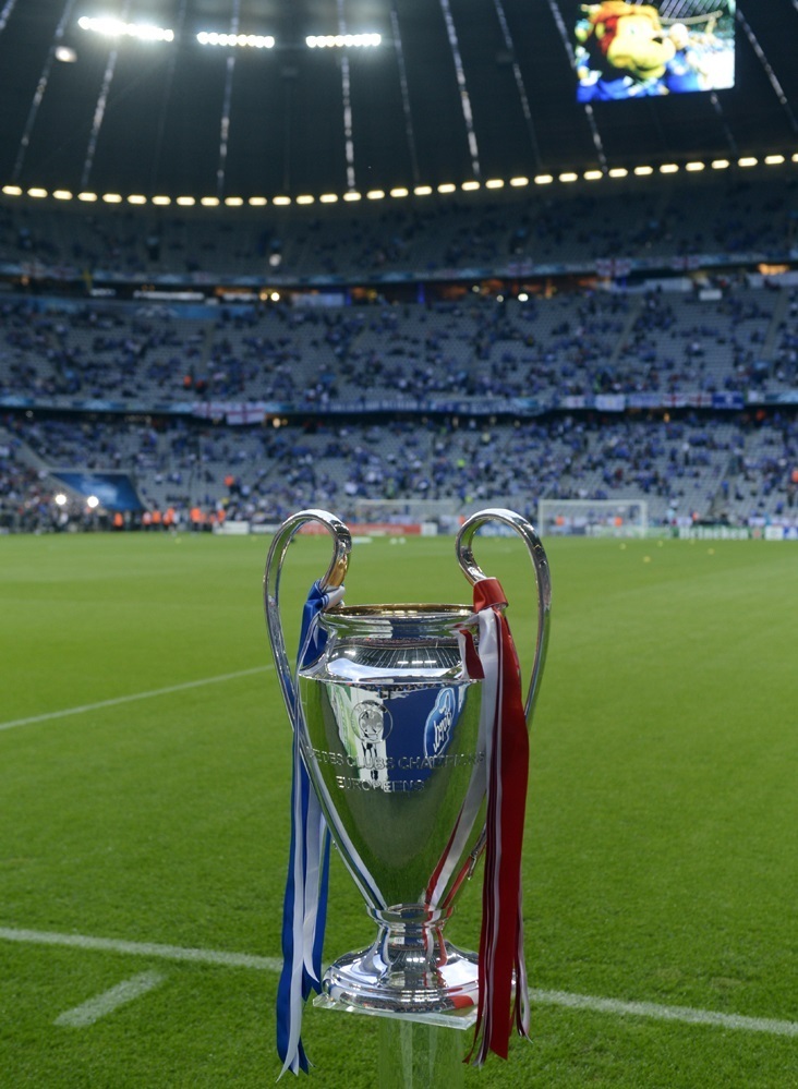 欧冠半决赛首回合皇马vs曼城:吃老本与硬实力的对决_腾讯新闻