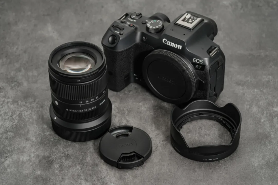 4099元,适马第一款rf卡口上市!重量轻,服务好,你想换门吗?