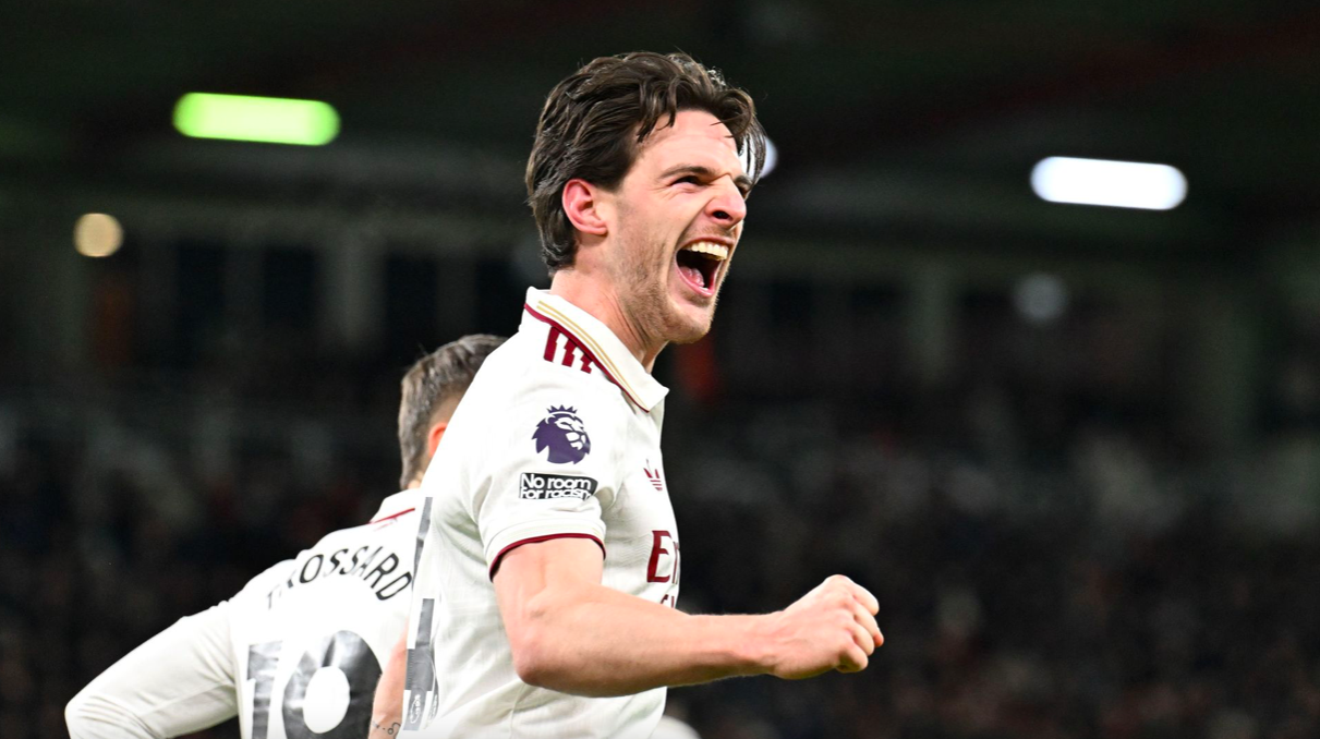 3-2！中衛送大禮後化身前鋒破門 鐵腰梅開二度 12.9億豪門強勢5連勝 - 