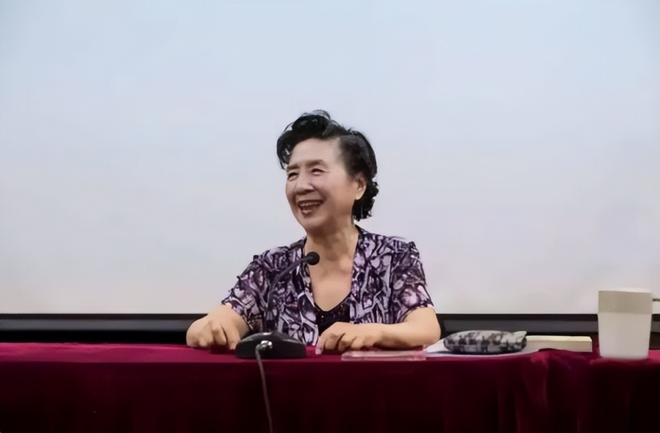 著名舞蹈家赵青因新冠病逝儿子发文痛悼母亲曝去世经过与死因