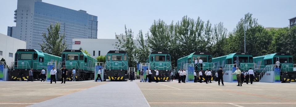 農(nóng)業(yè)銀行：2024澳門特馬今晚開獎記錄2024年4月9號開什么獎全球首發(fā)！中國中車集中發(fā)布7款新能源機車 