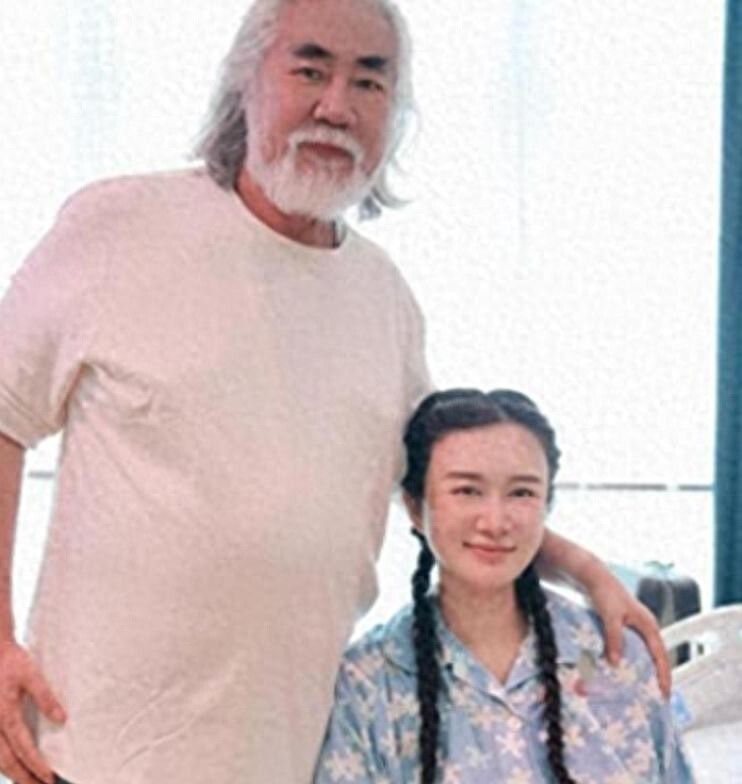 一個貪財 一個好色 74歲的張紀中 終於體會到老夫少妻的殘忍