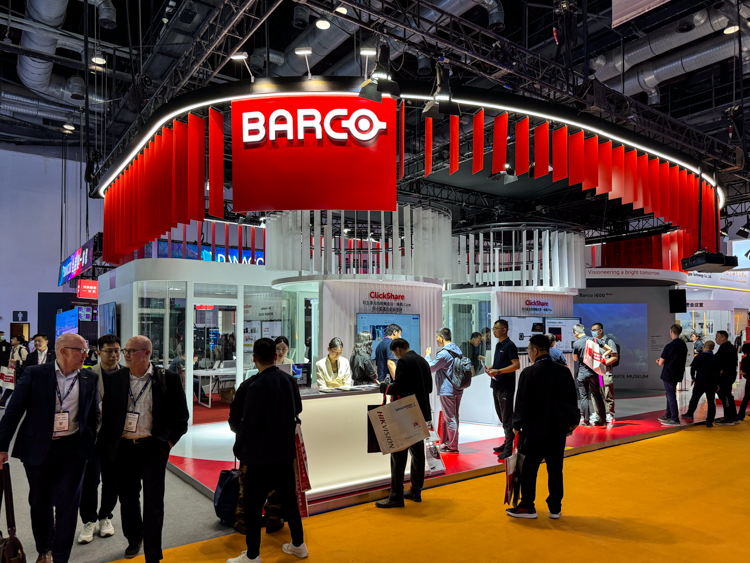 巴可推出可立享无线视频会议一体机:借助ai让沟通没有距离