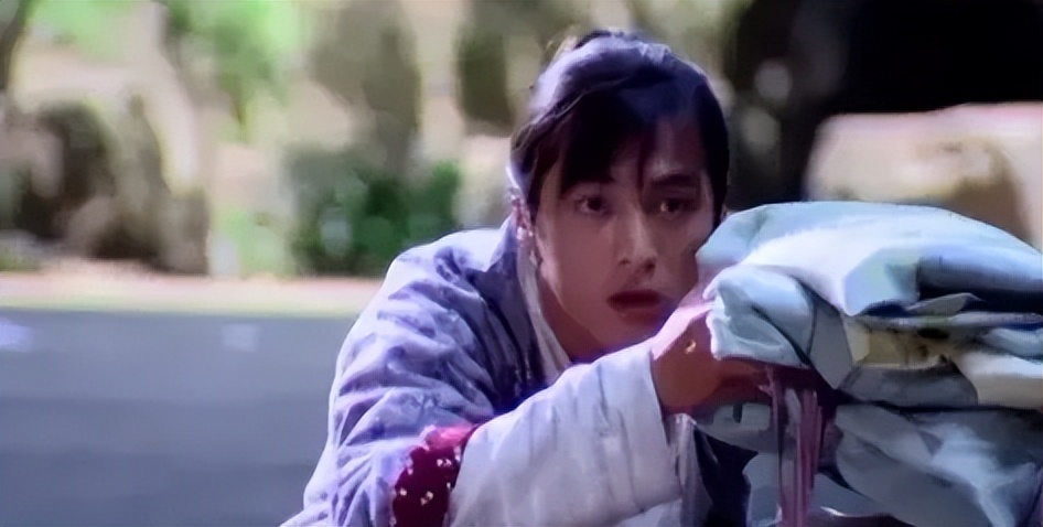 胡歌,刘亦菲竟比不上十八线演员?网友:难看_腾讯新闻