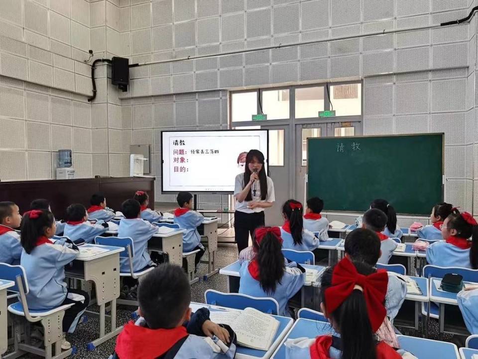 四川资中组建"校共体"促进城乡教育公平  "校共体"实现47所公办学校全