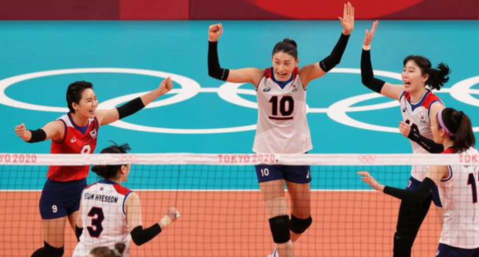 韩国女排丑闻国手骚扰后辈10亿合同终止此前双胞胎霸凌