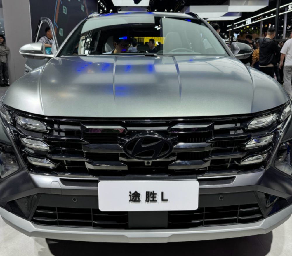 北京现代"王牌"suv亮相,1.5t/混动 8at,现款仅13万了