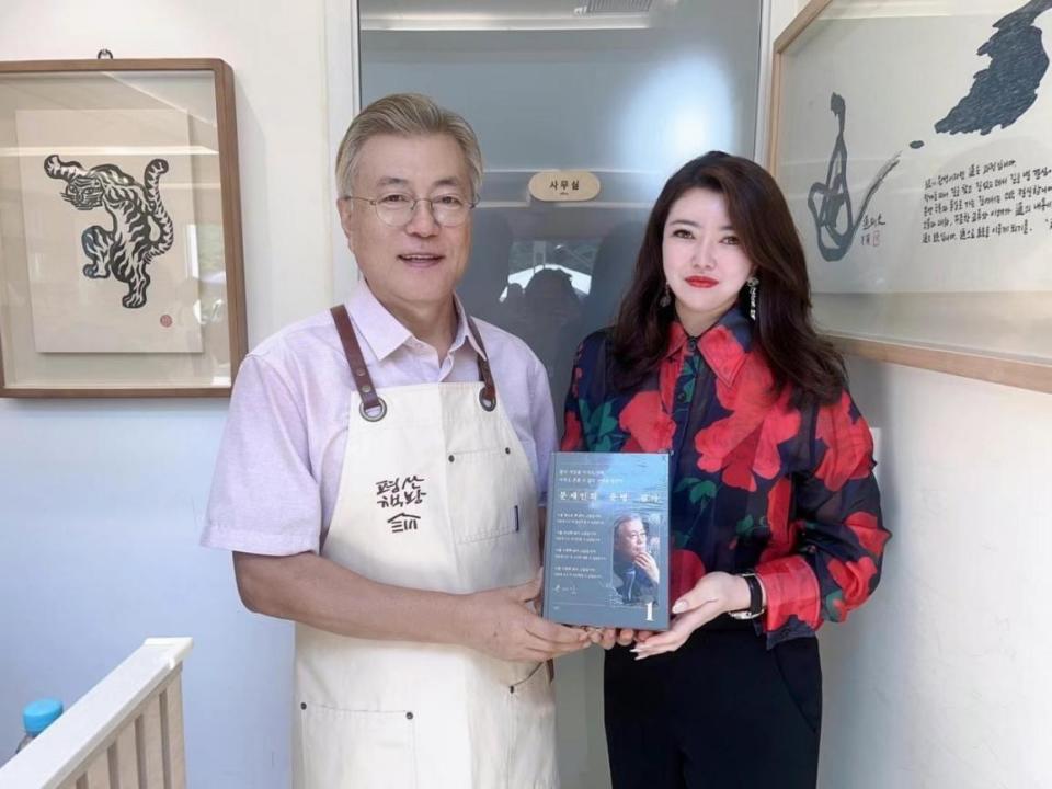 我,19岁大学肄业,到韩国当刷碗工,15年后成为韩国知名女ceo