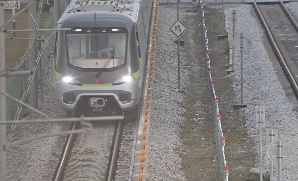 引发热议广州地铁12号线通车时间