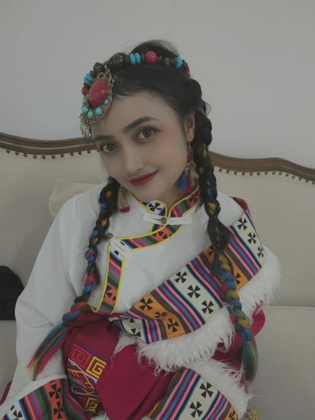 我,印尼女孩,嫁到河南农村,全村围观,穿中式服装结婚美极了