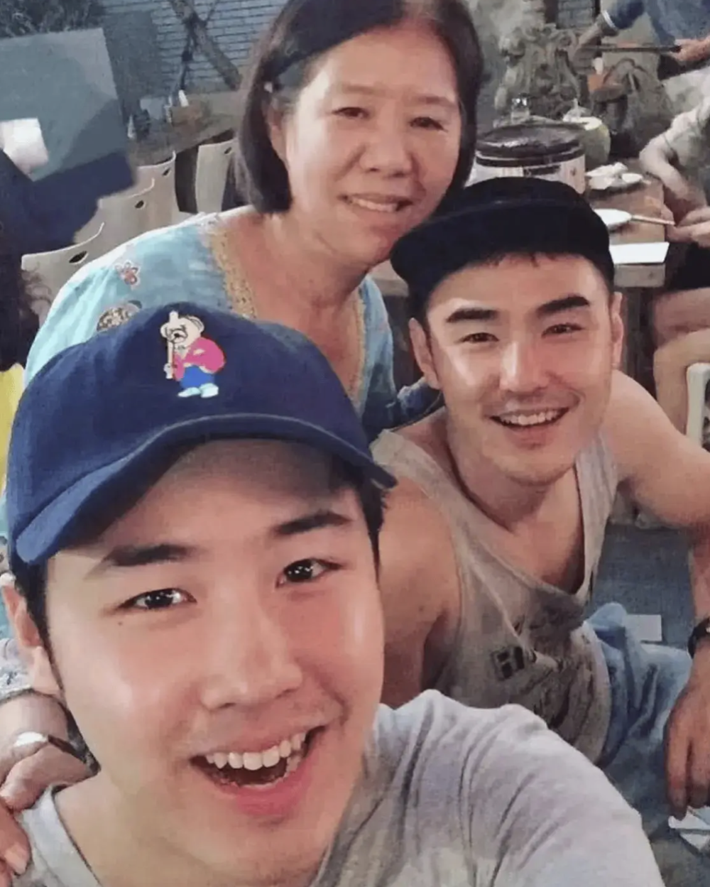 阮经天母亲去世!凭《周处除三害》再封影帝,颁奖当天妈妈却走了