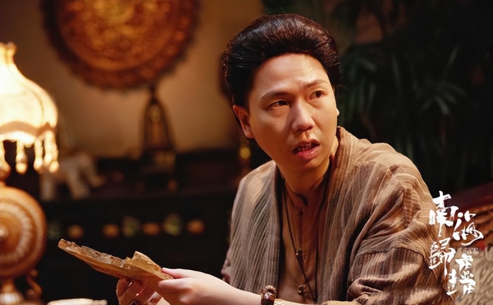 04 佟磊佟磊不是学表演的,毕业于首都经贸大学,一直喜欢相声,佟磊虽然