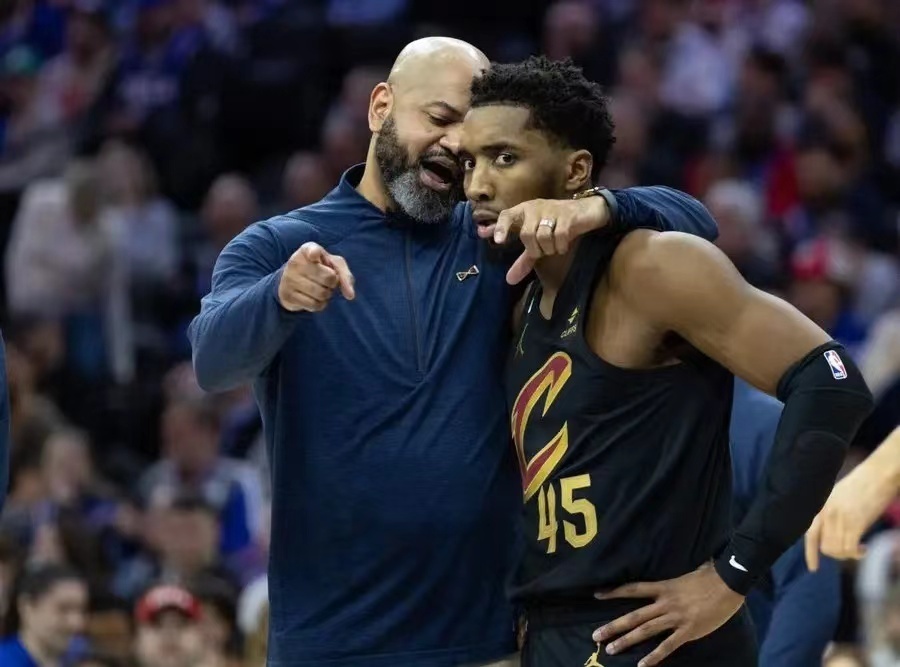 季后赛10位最好的后场:布克仅第八,布伦森第四,爱德华兹第二!