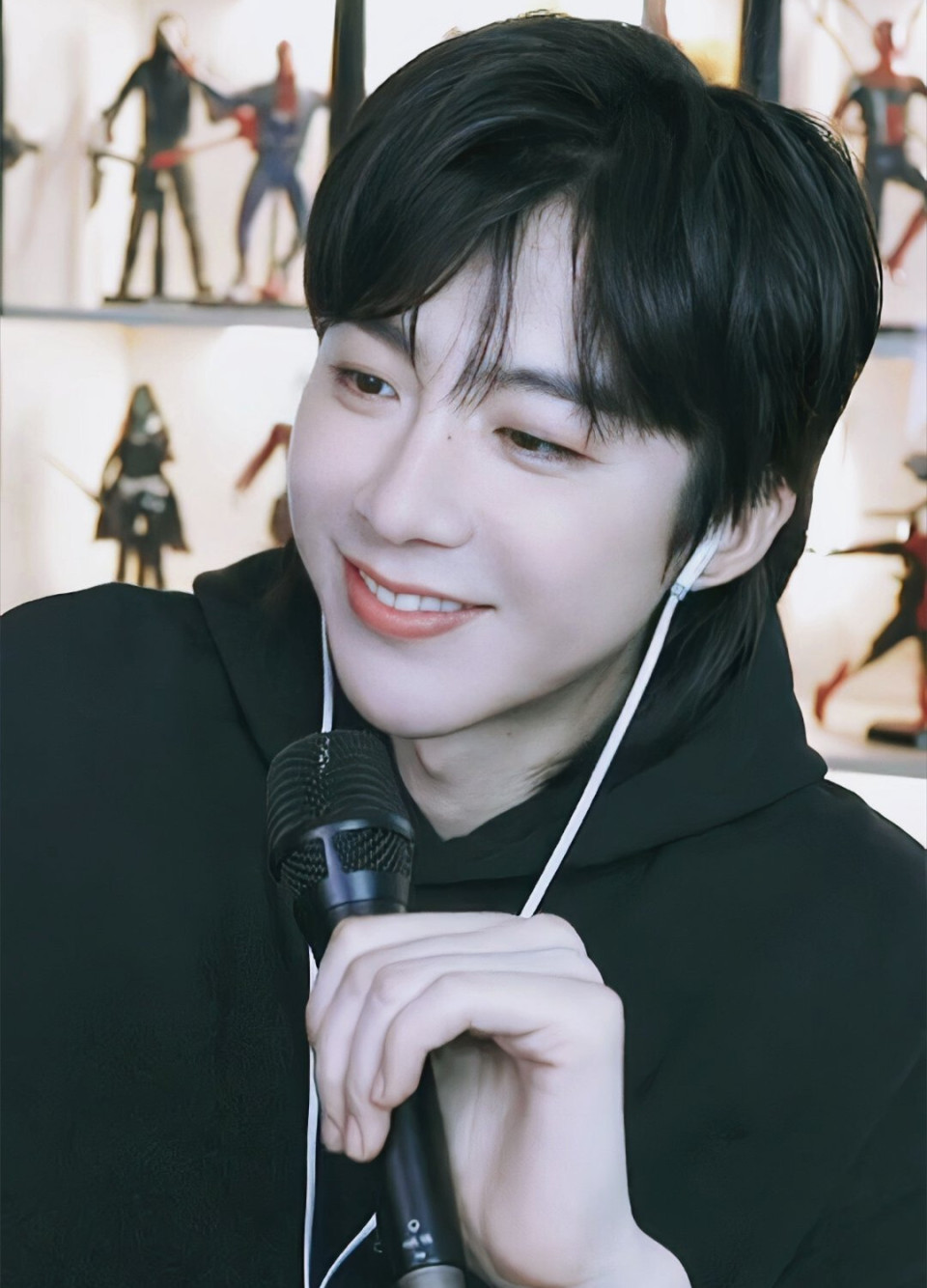 收手吧刘宇宁!别折磨观众了,又丑又油还演古装美男,雷人又尴尬