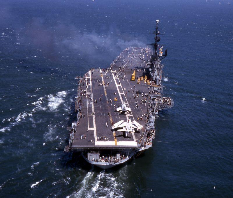 架空:换装80米蒸弹以搭载歼-15,891航母中期大修,可惊喜太突然_腾讯新