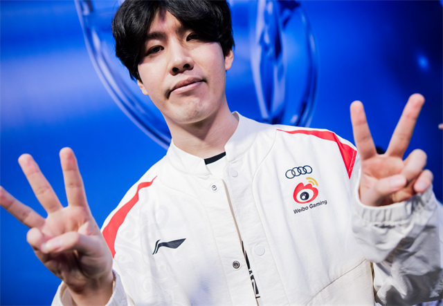 宁王深夜为theshy鸣不平看到他的点赞记录s8老粉丝笑不出来了