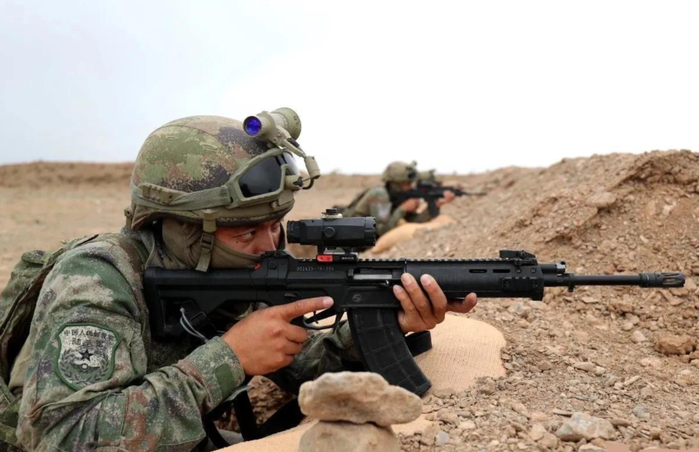 ��ǿ��191��ǹ���ã�QCQ-171���ǹ�����ģ�