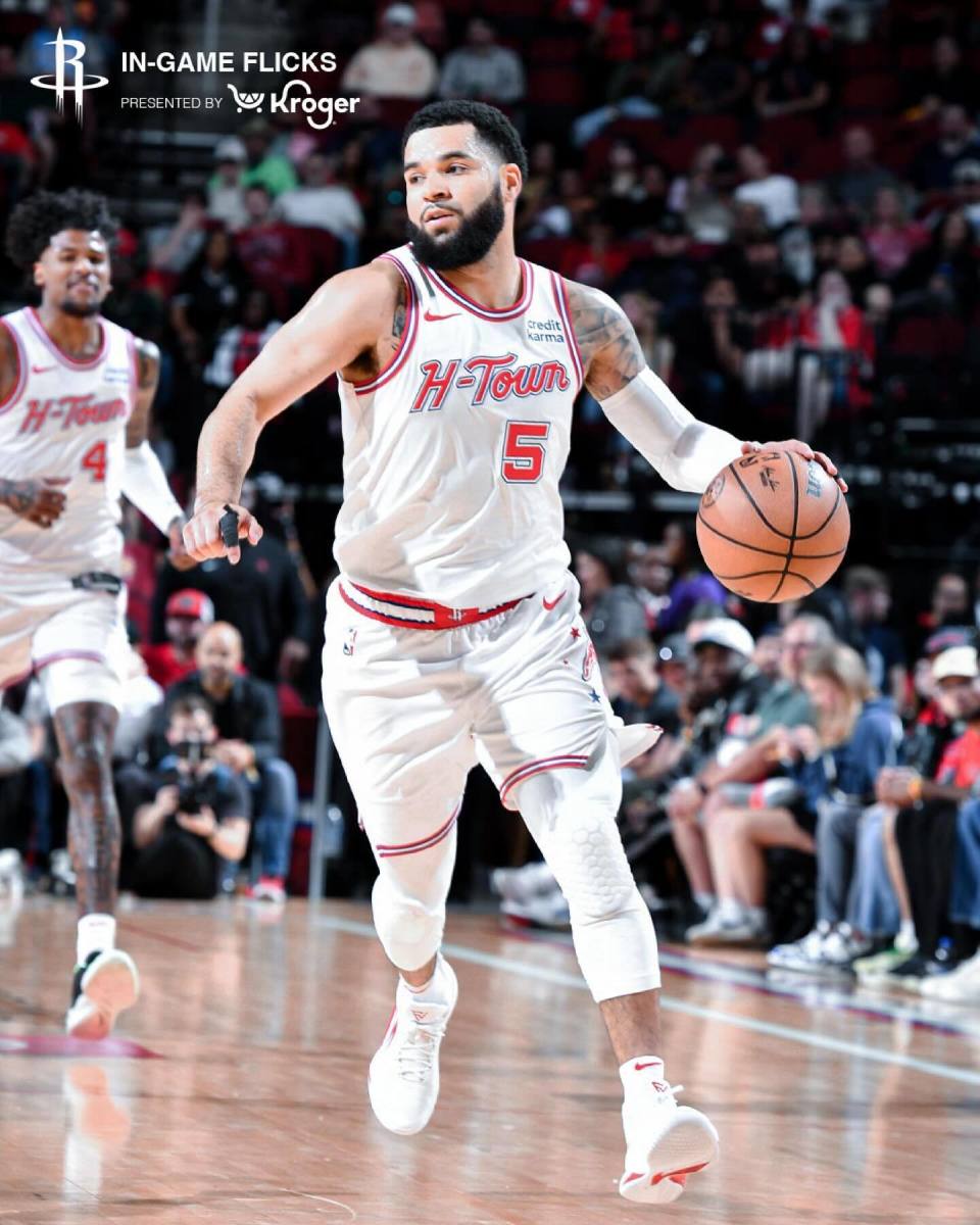 火箭大胜骑士近8场赢7场仍保留季后赛希望范乔丹送出15助攻仅1次失误