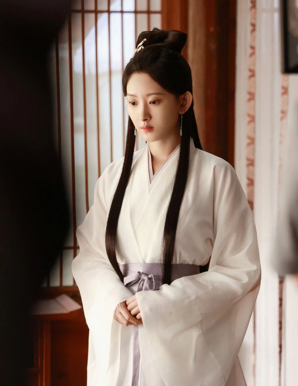 庆余年2:表面恋爱脑实则心机很深沉!沈家大小姐为何死追言冰云