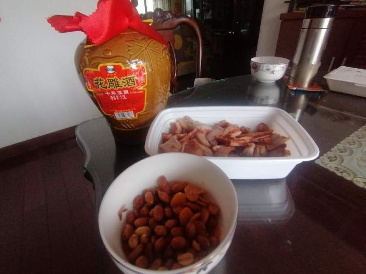 喝小酒滋润小日子