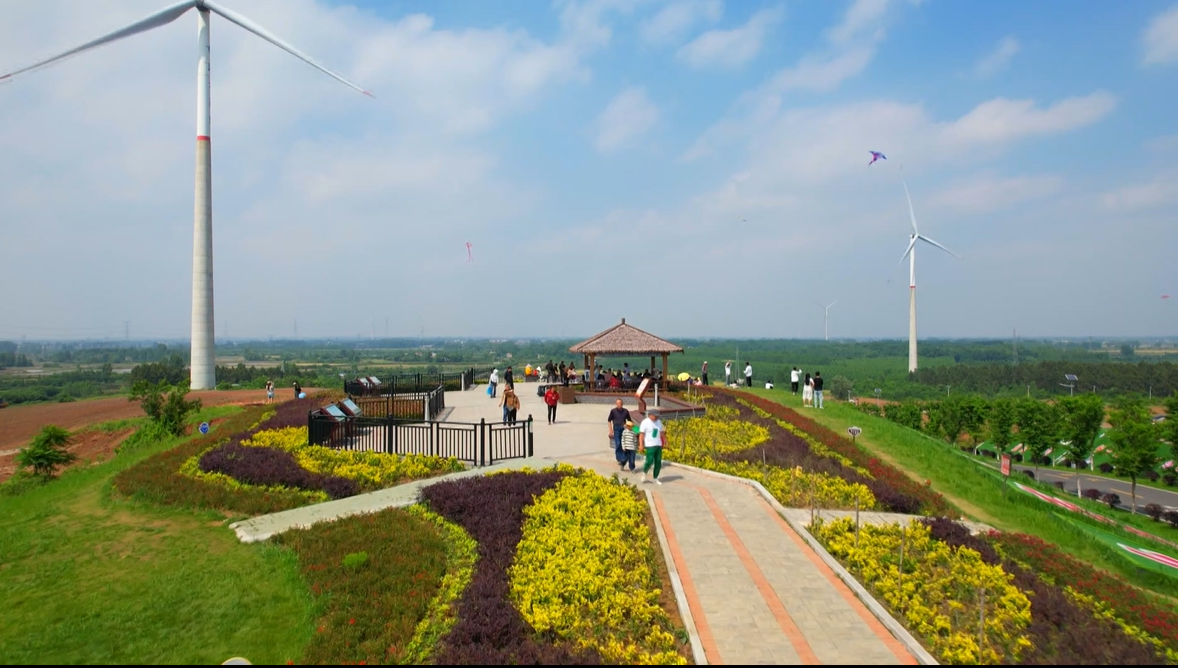 应城市田店镇:"天蓝 地绿 水清" 居民在天然氧吧中找到了幸福感