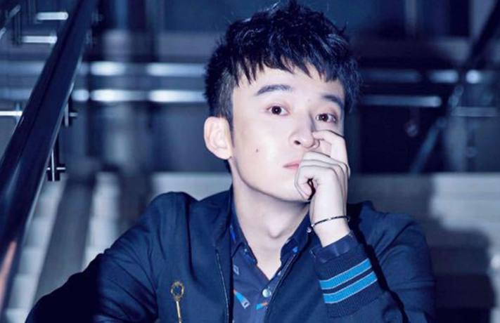 31岁的董子健,终于在2024年初,打了一场漂亮的"翻身仗"_腾讯新闻