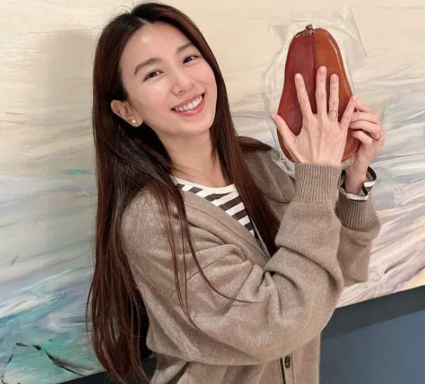 田馥甄来内地演出遭抵制!举报电话被打爆,相关账号评论区沦陷