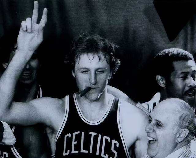 四大满贯于一身跑不快跳不高绿军传奇伯德为何难以阻挡