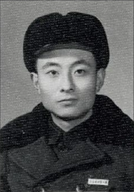 解放后,陈子珍的把兄弟白云鹏亲自上门劝陈涌泉母亲让陈涌泉说相声