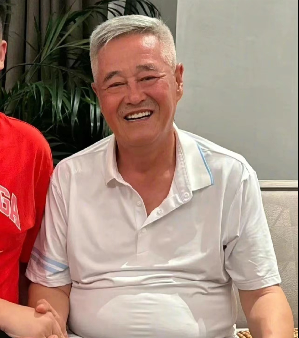 球球跟老公为儿子办百日宴,"小皮儿"根本就是婴儿版赵本山